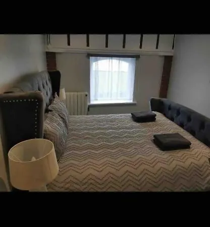 The Lifeboat & Seaview Terrace 아파트 스케리스