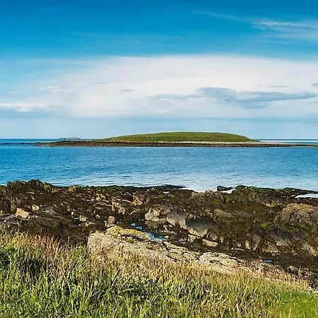 The Lifeboat & Seaview Terrace Апартаменты