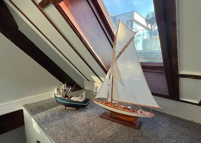 Апартаменты The Lifeboat & Seaview Terrace