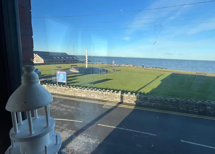 Апартаменты The Lifeboat & Seaview Terrace